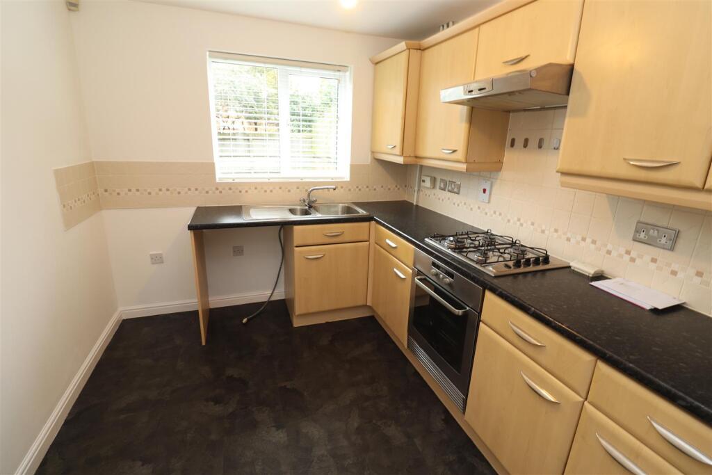 Kitchen / Breakfast Room