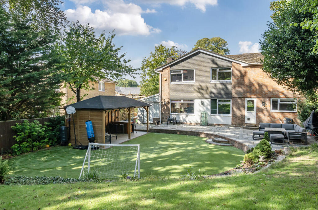 1347538-10-68bae8...