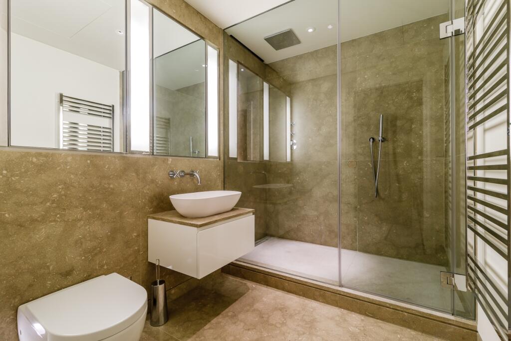 8320764-interior14
