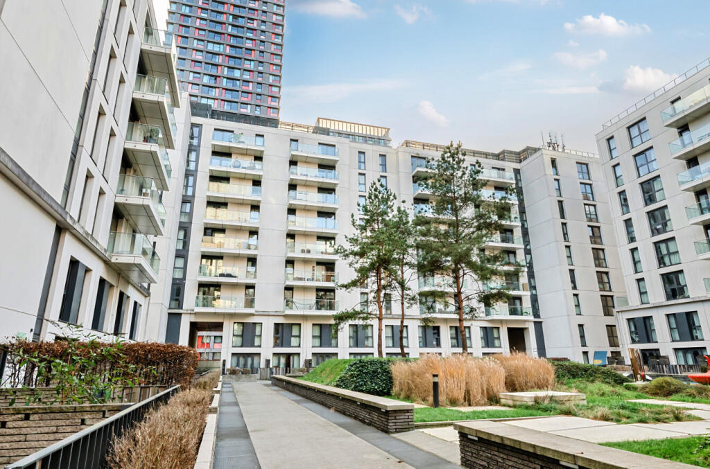 1387204-2-693a2ef...