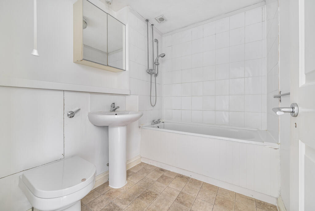 1347787-8-68b5855...