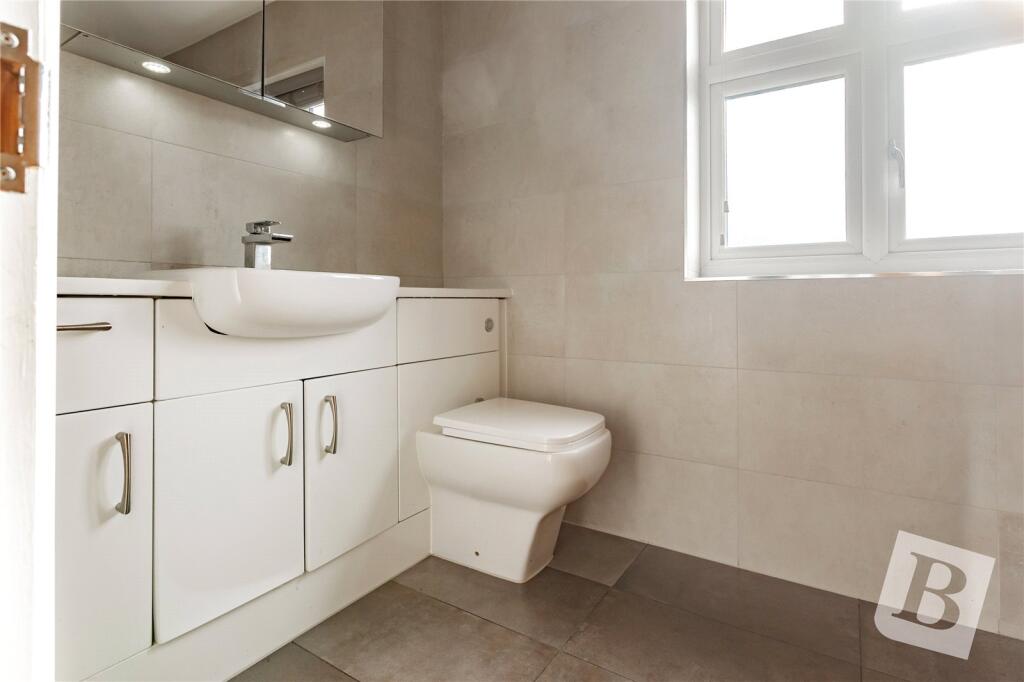 Ensuite