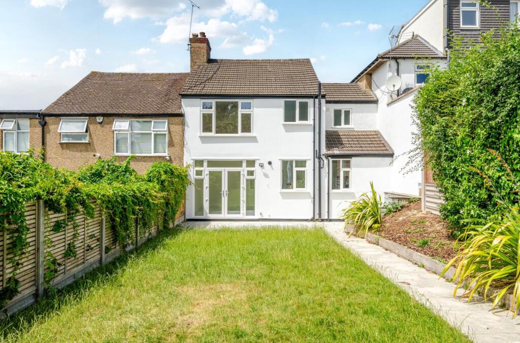 Davidson Frost-Wellings, DFW, Woodcroft Avenue, Ba