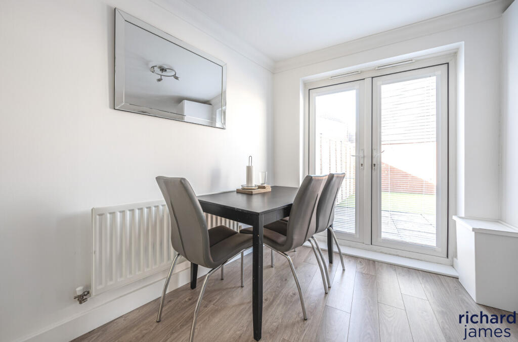 ecb27c6c-cae2-41f...