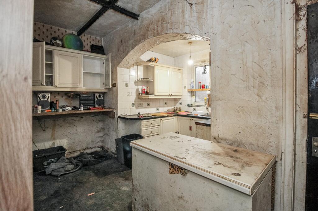53 Clarkson Street, Dewsbury, West Yorkshire  WF13 3DR