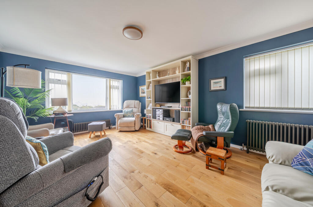 1385869-8-692d9e3...