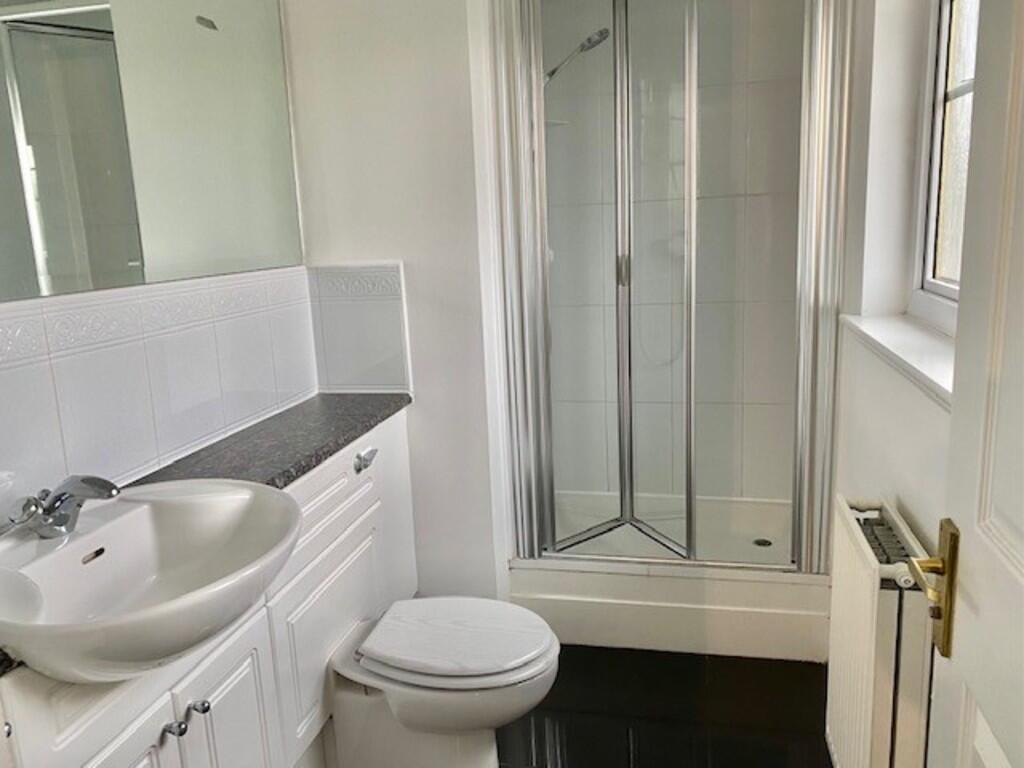 Master En-suite