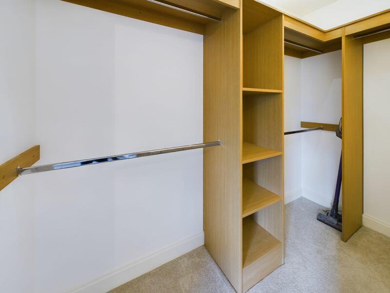 Walk-in wardrobe