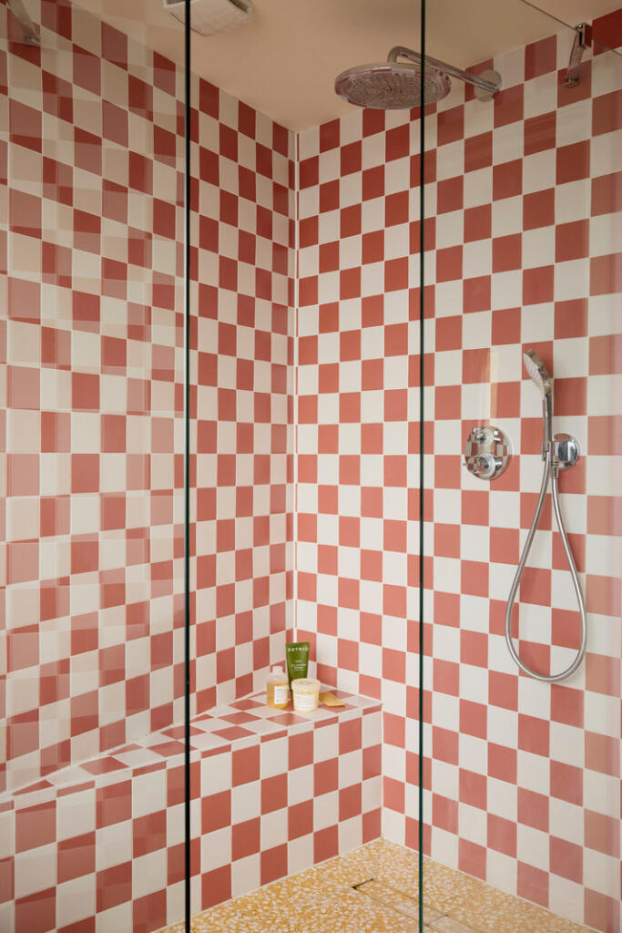 323888 - 25.12.15_TMH_SUTTON CRESCENT_79.JPG