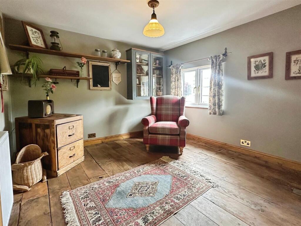 Study/Sitting Room