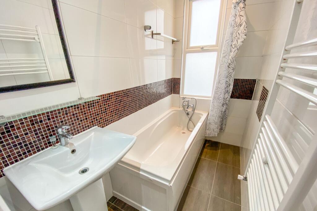 48 Dryden Road, Wimbledon, London, SW19 8SG