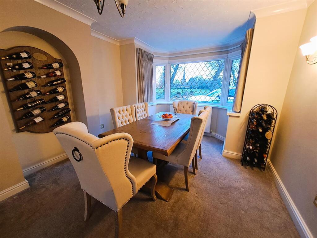 Through Lounge/Diner