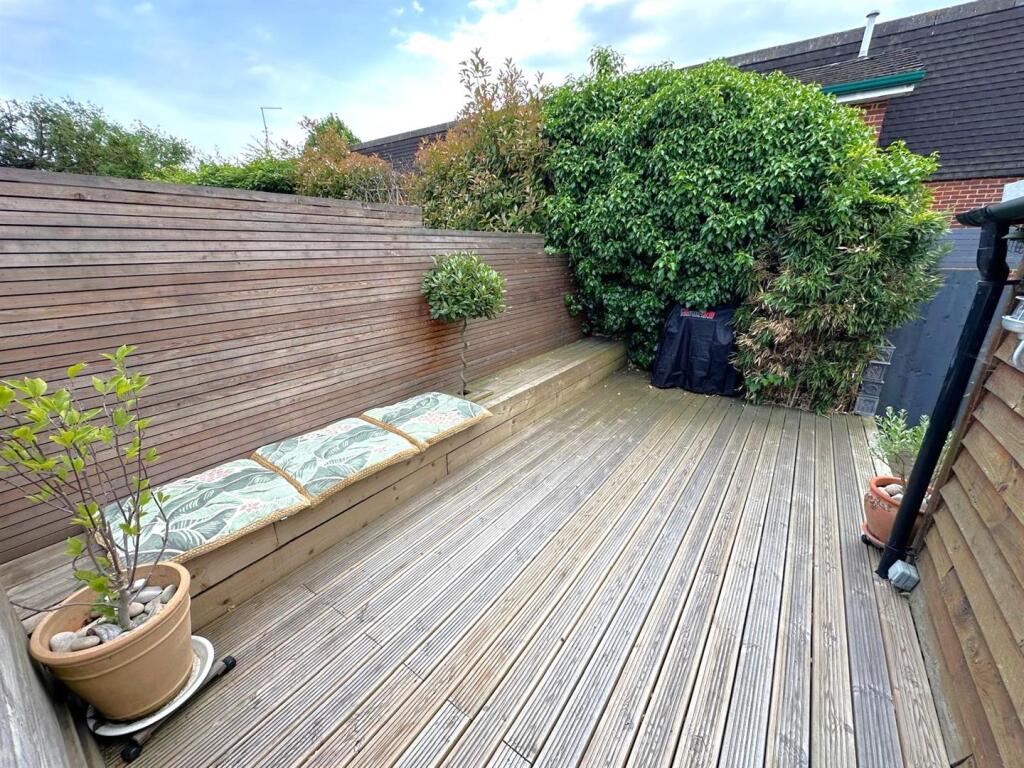 Rear Decking.jpg