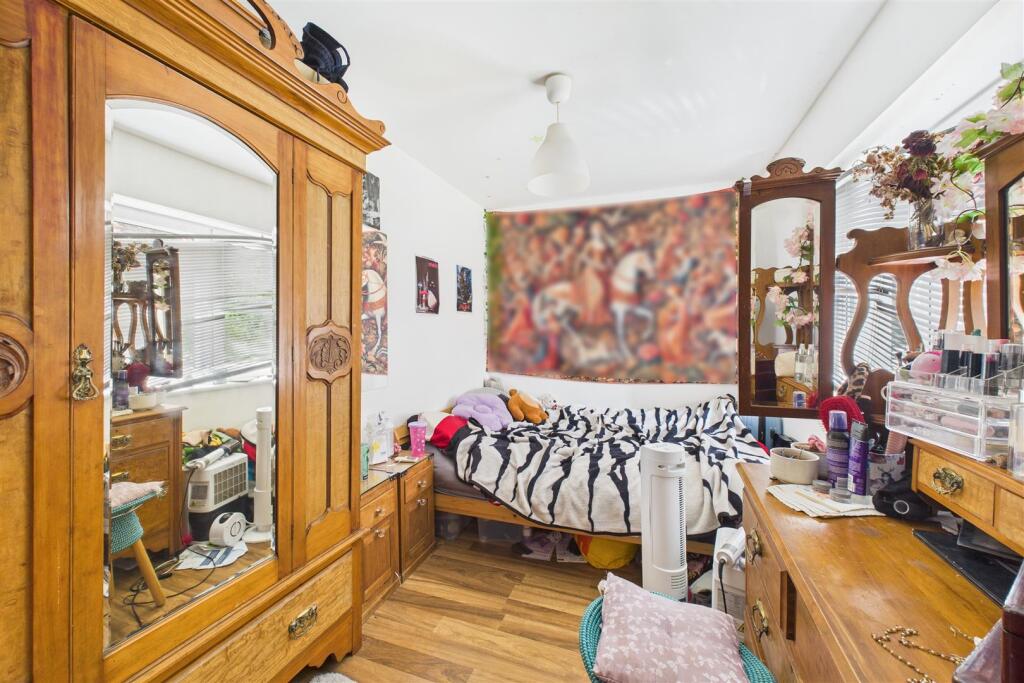 Flats 1 - 7, 227 Lodge Causeway, Fishponds, Bristo