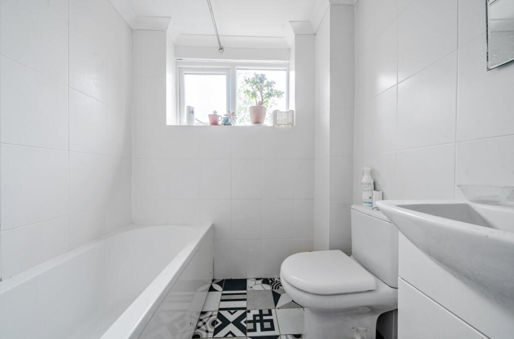 1353914-10-68c1a8...