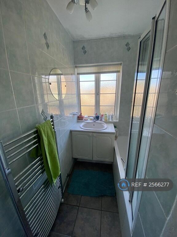 Sink/Shower