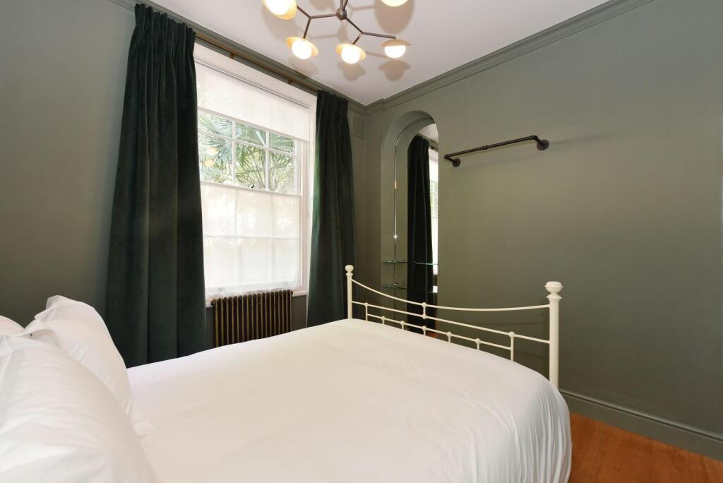 39 Trinity Street (1).JPG