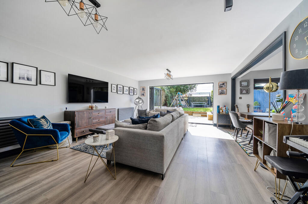 1342214-9-68baea6...