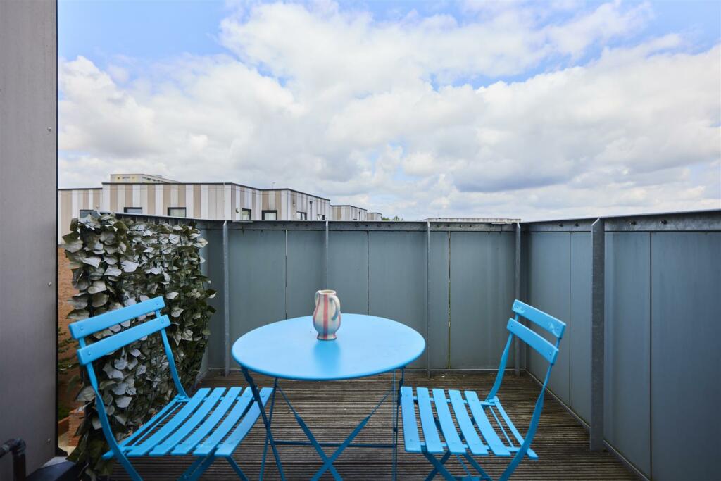 LN POT 13_0053(1).jpg