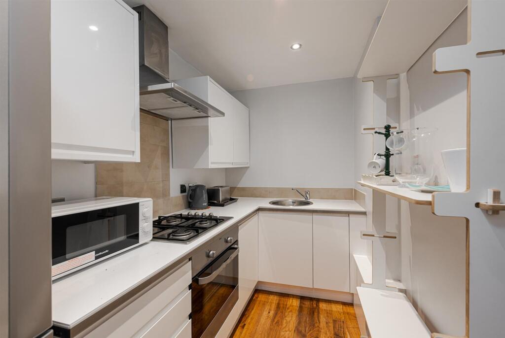 Redcliffe Gardens 12 RGF-4-2. Low Res.jpg