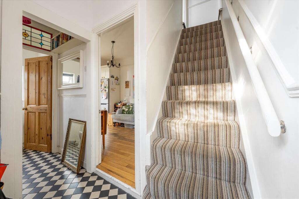 Higham Hill Road, E17