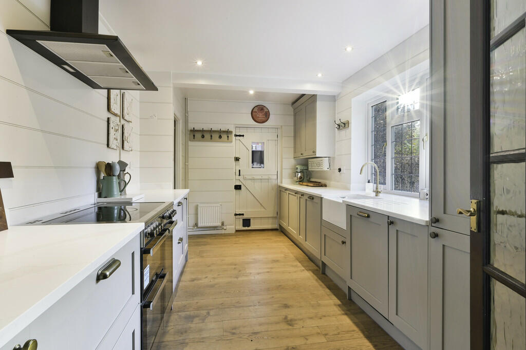 Kitchen (1)