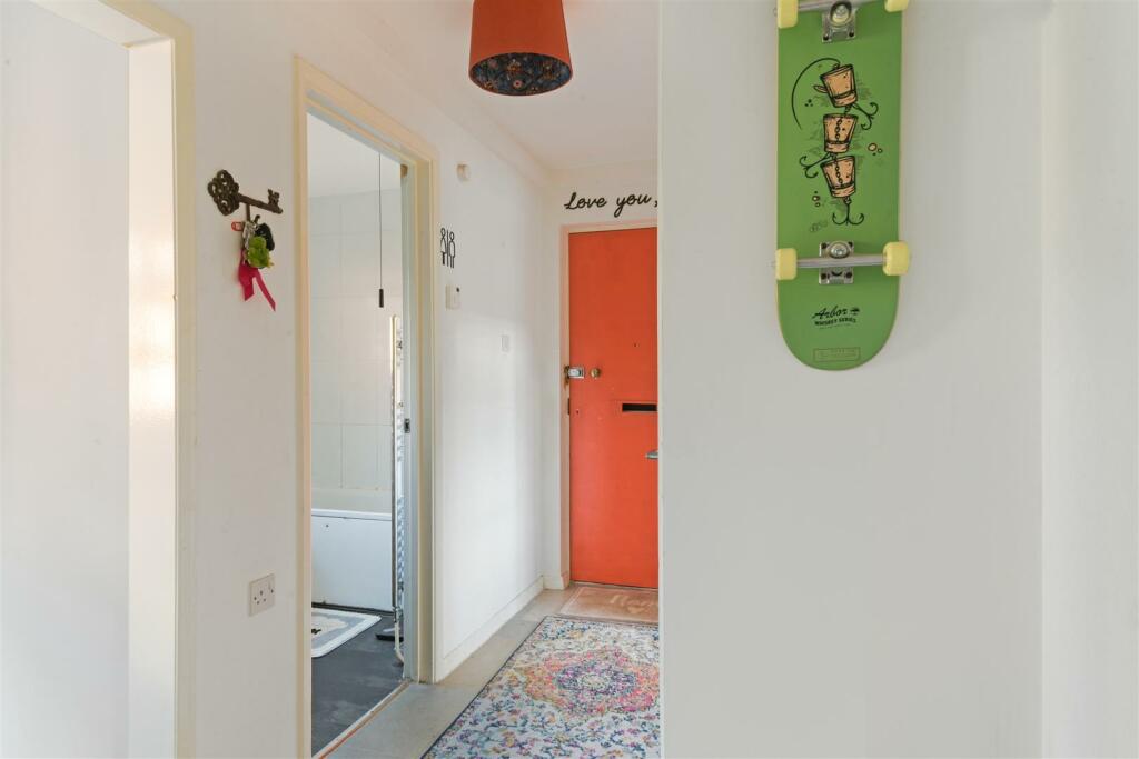 CRESSAL CLOSE (9).jpg