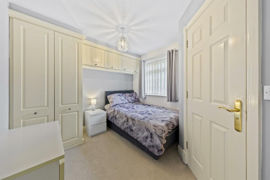 52GarwoodCresWeb29.jpg