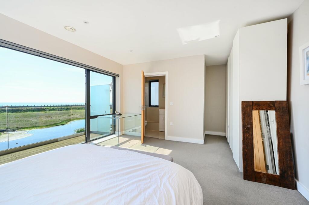Master Bedroom Alt