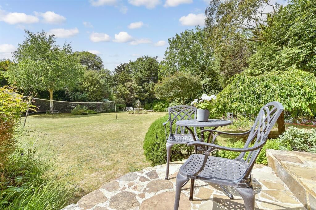 External Lifestyle Photograph