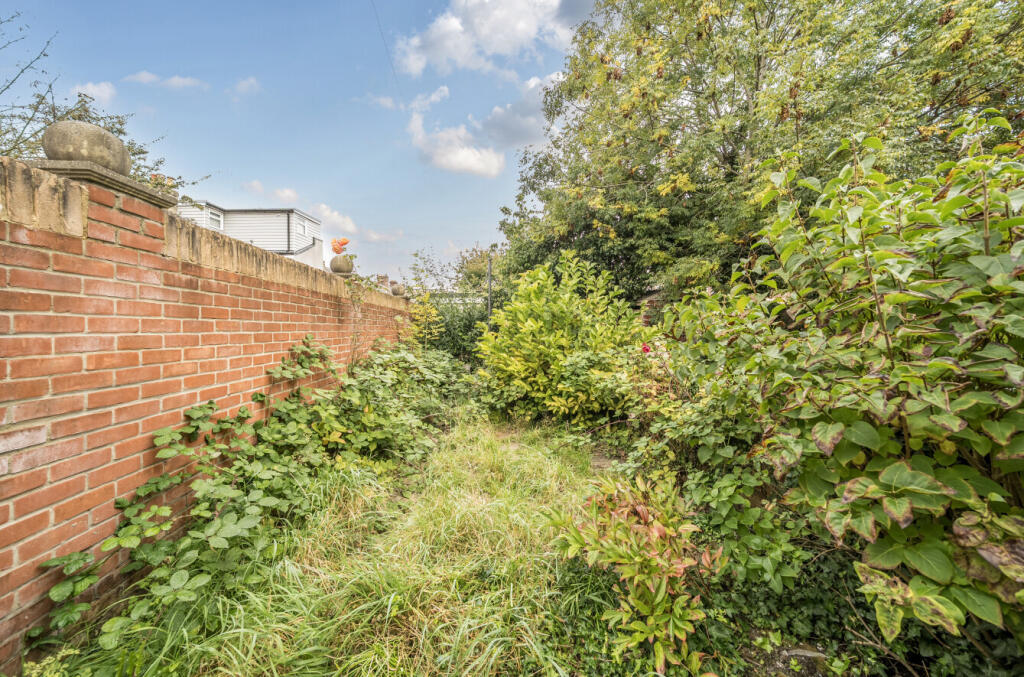 1359779-23-68dcee...