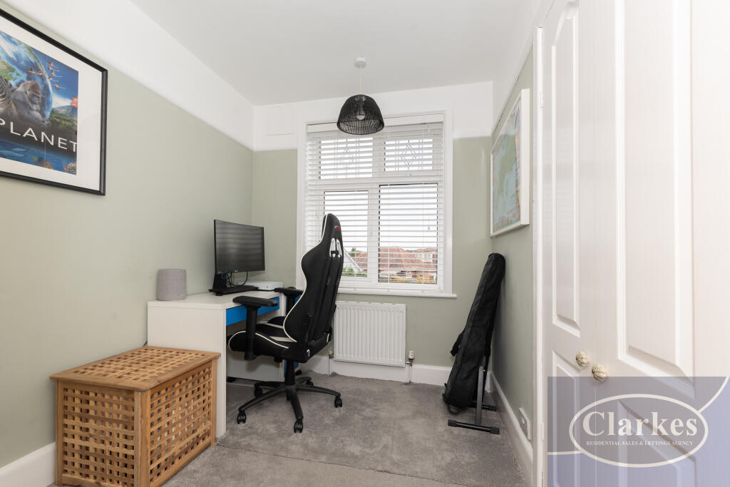 FC_059_8 BROUGHTON AVE_023