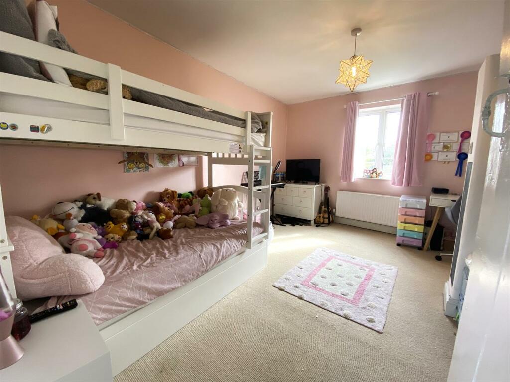 bed3.JPG