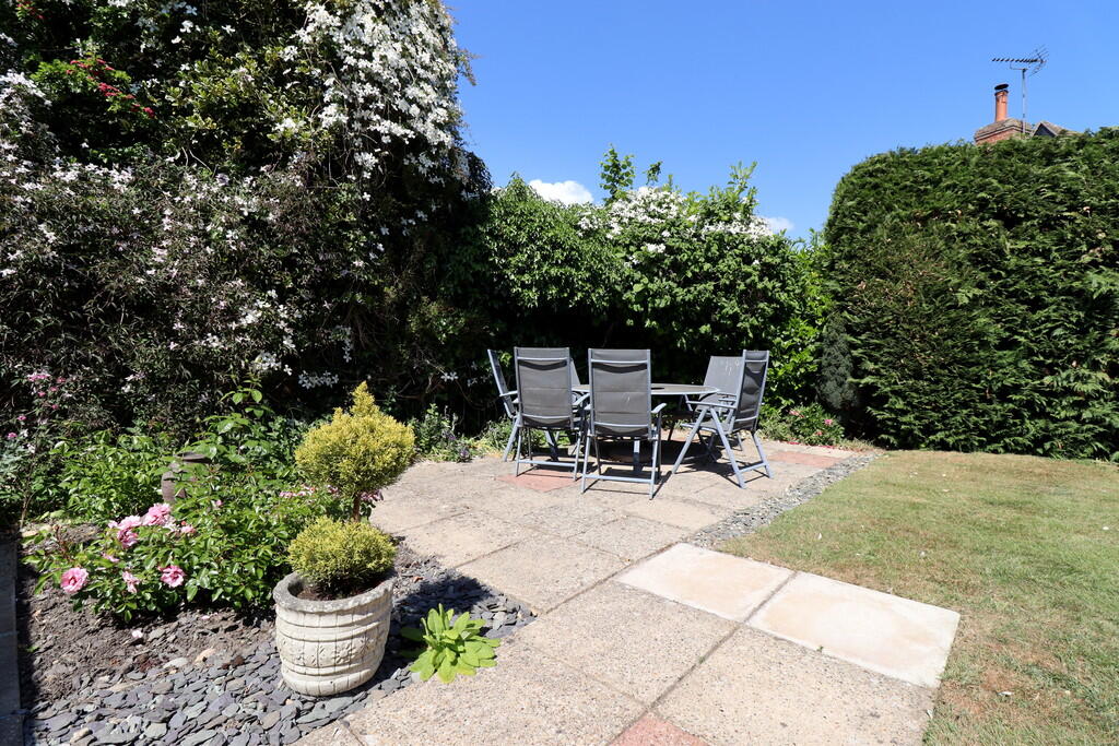 Garden 1 19-05-20...