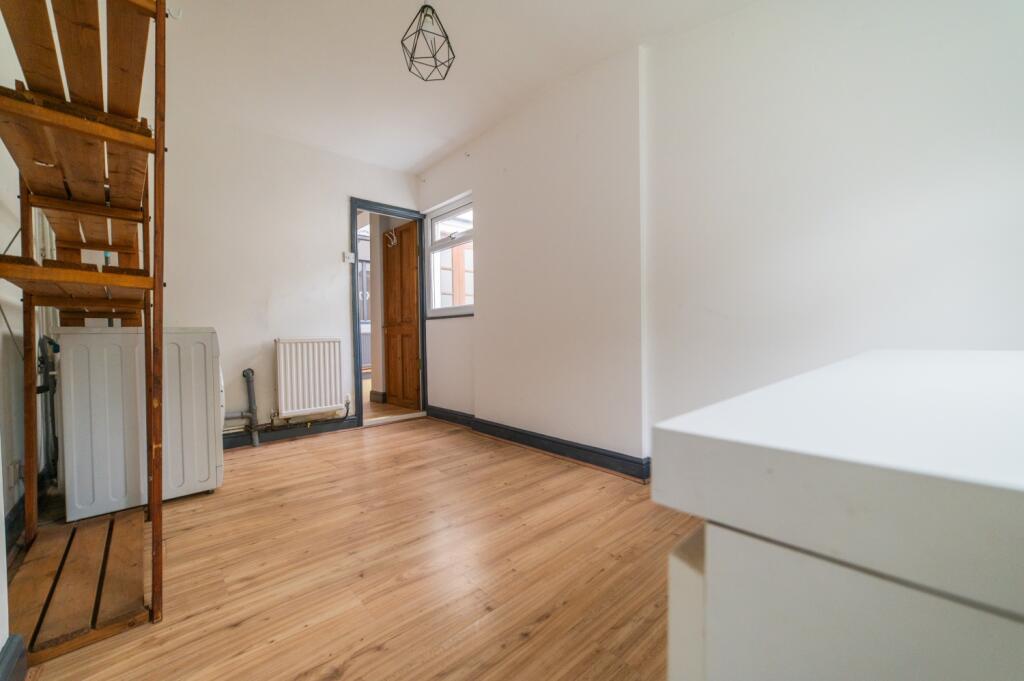 Call 02920 454555 to secure your viewing_10