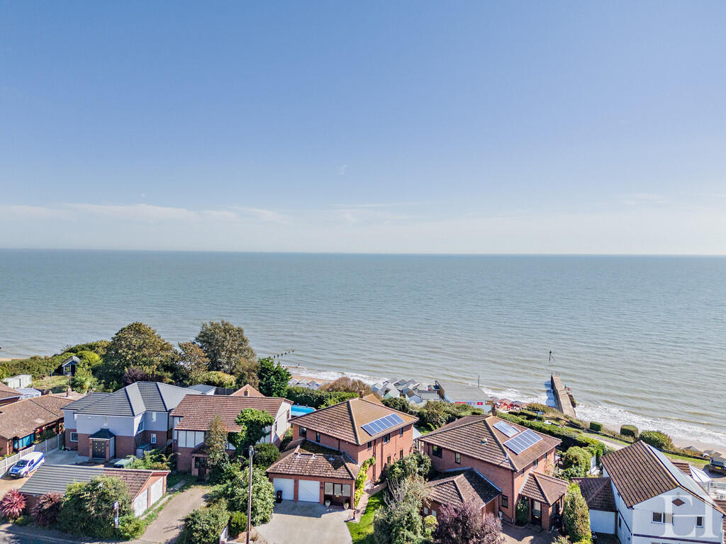 8664267-exteriorW...