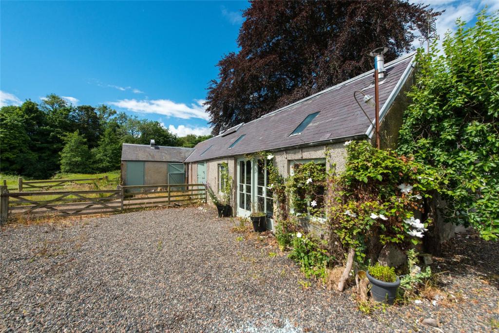 Games Room Exterior