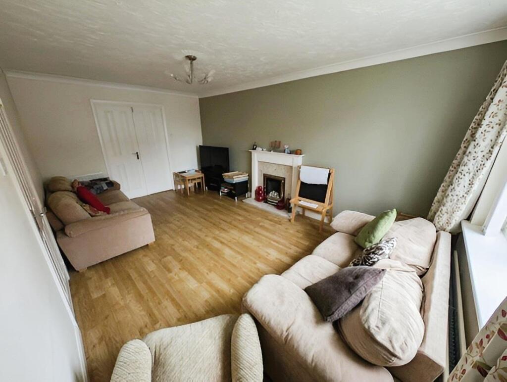 62166f09-lounge 20main.jpg