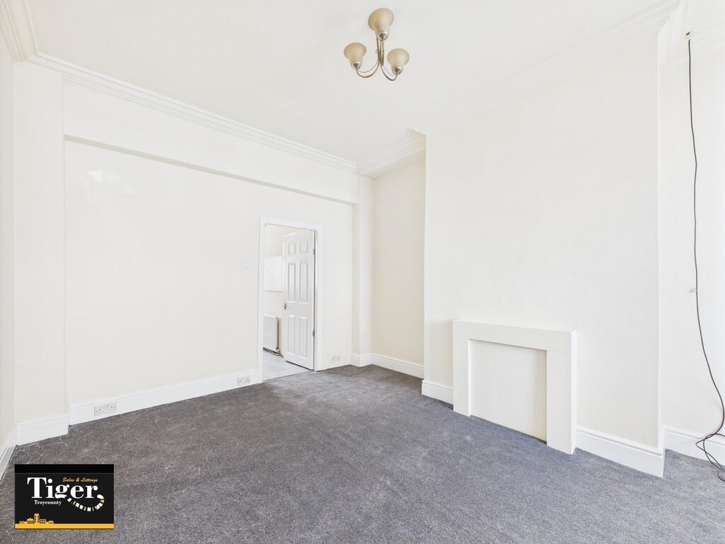 CAM03440G0-PR0363...