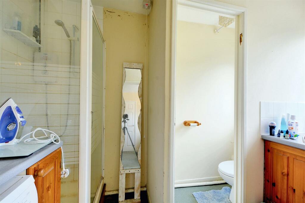 Shower Room Utility_1.jpeg