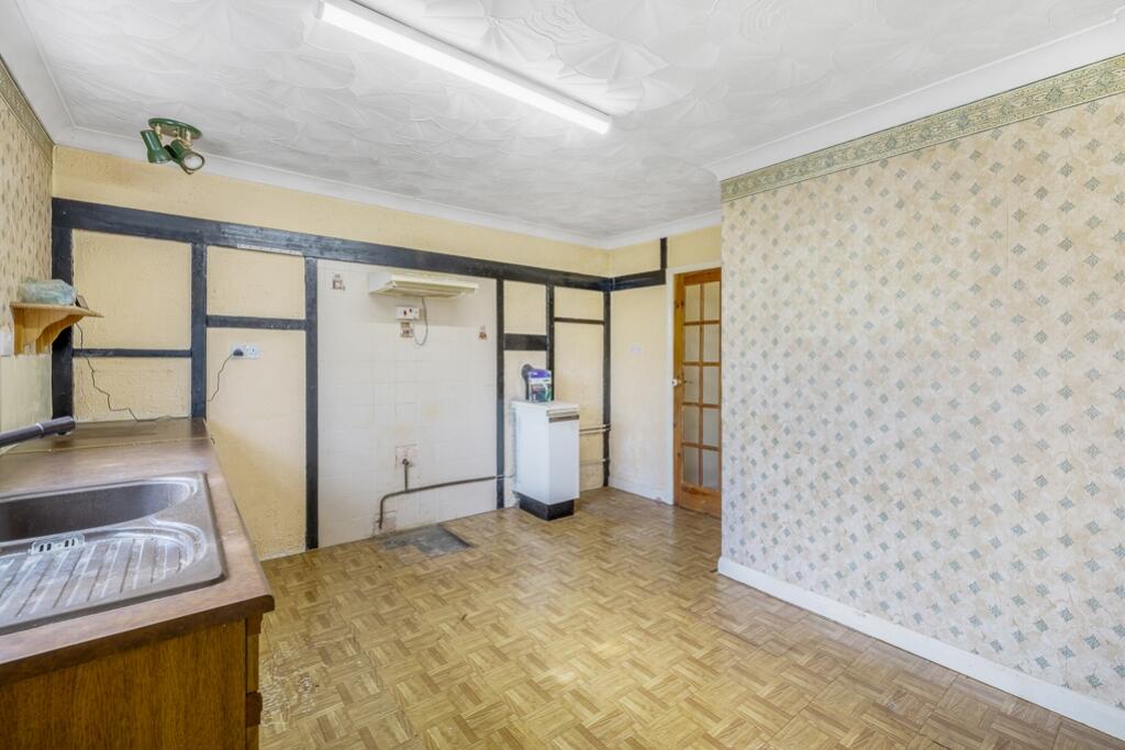 18 Highfield Road (Donnington)-17