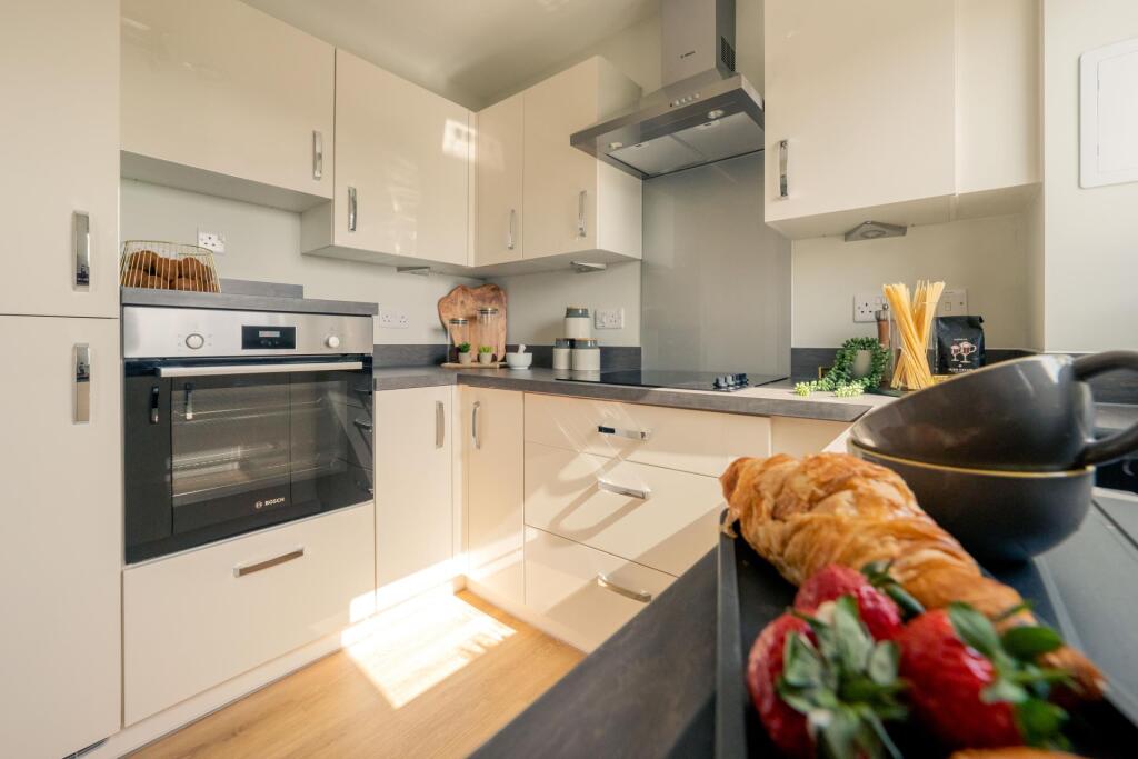 The Cedars, Malpas - Kitchen