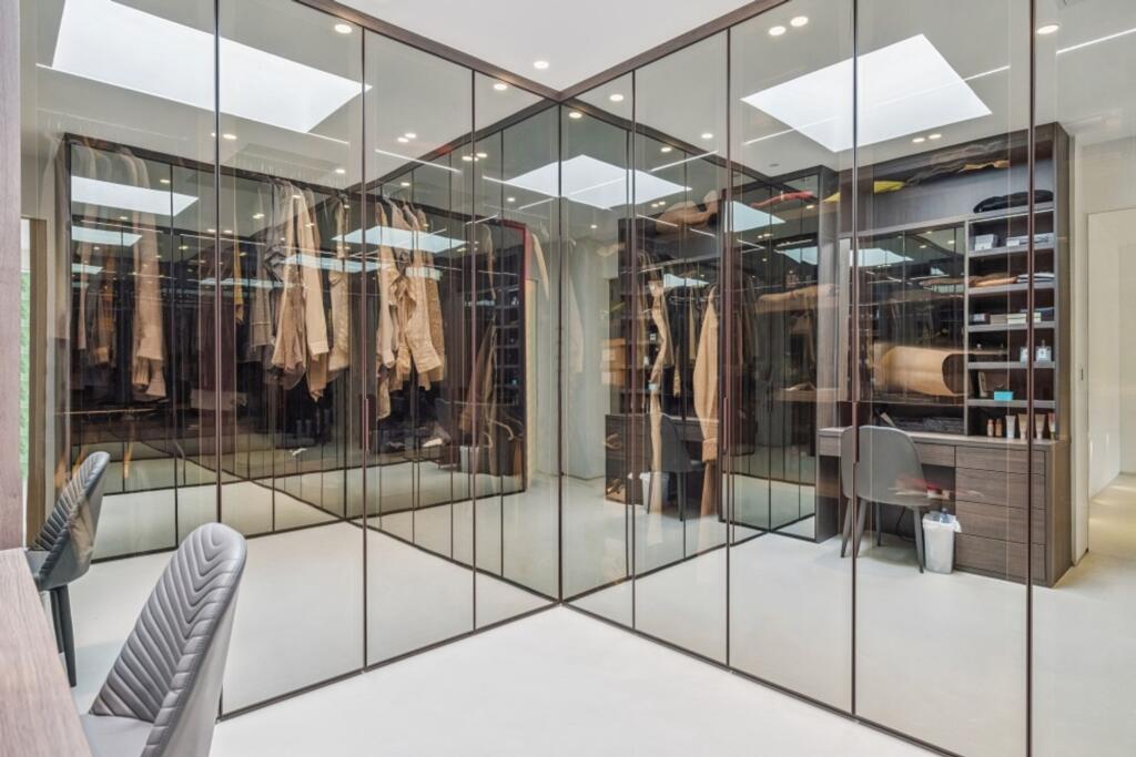 Dressing Room