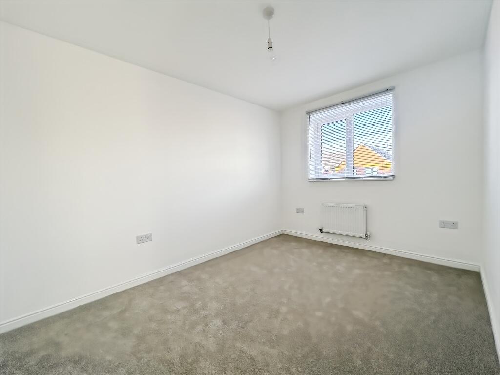 Sunshine Place, TS27