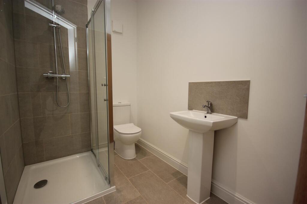 shower room.JPG