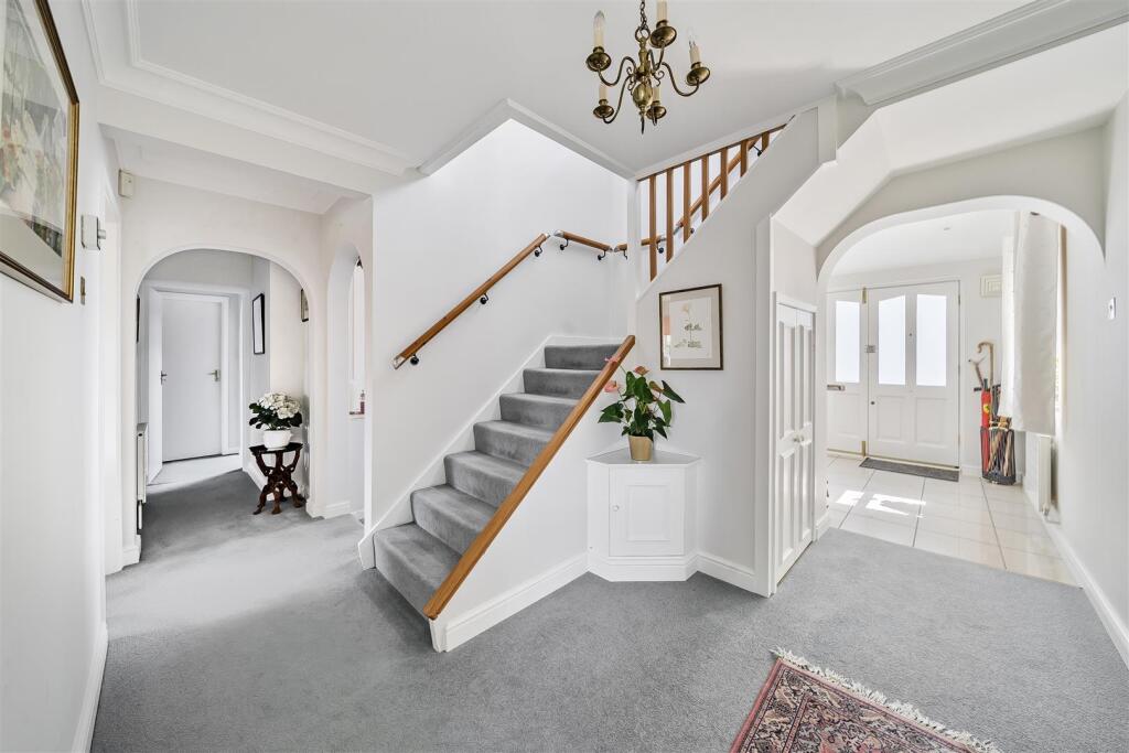 Entrance Hall: