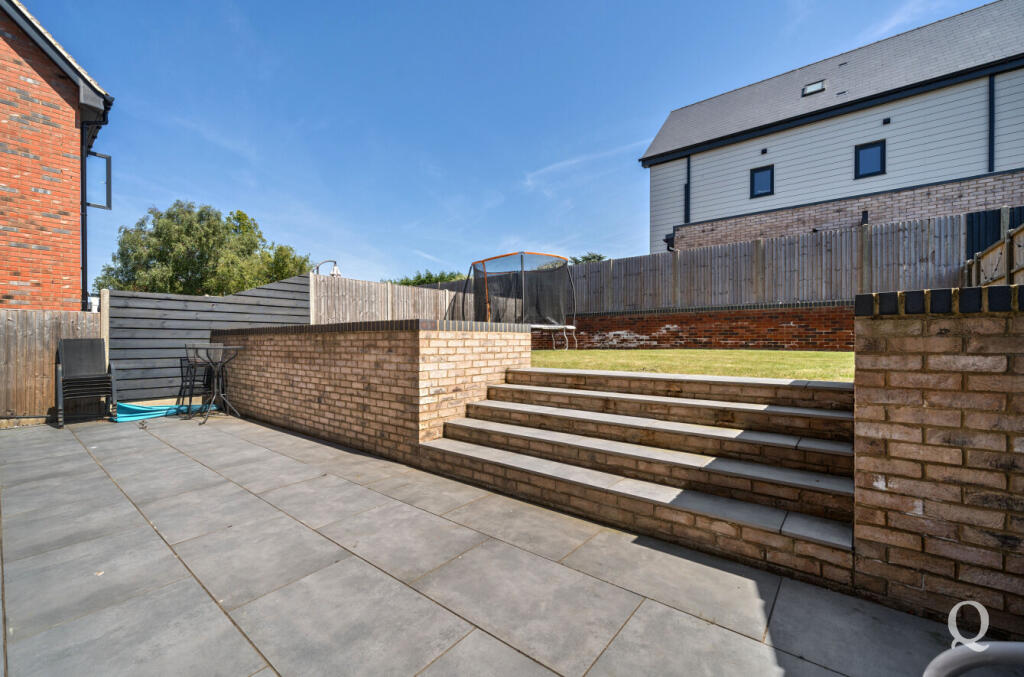 274b36f1-c69b-464...