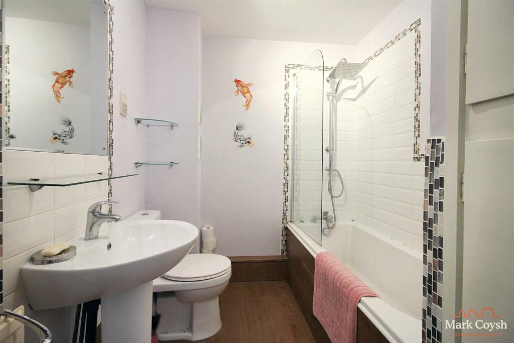 BATH.jpg