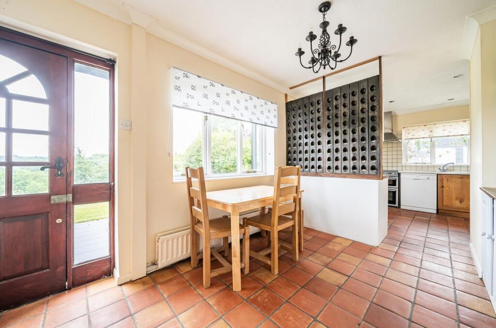 1297976-15-682f71...