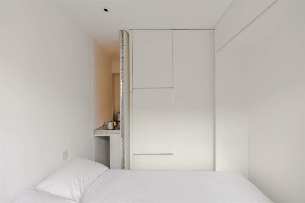 161 Whitfield-12.jpg